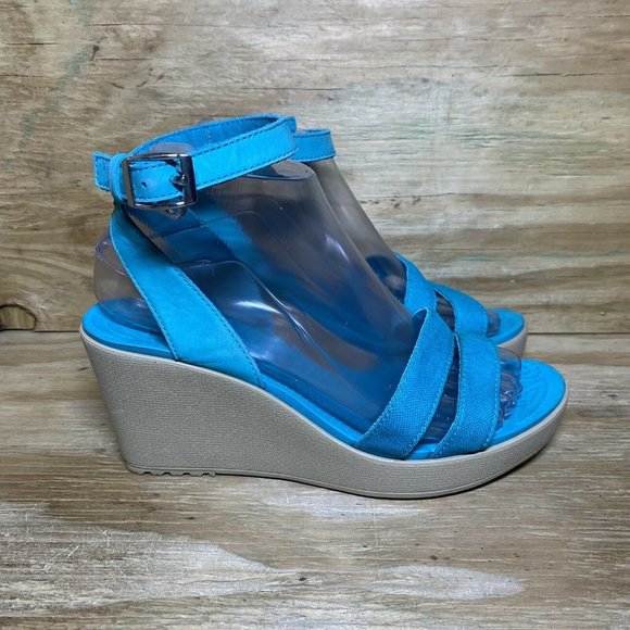 crocs leigh wedge